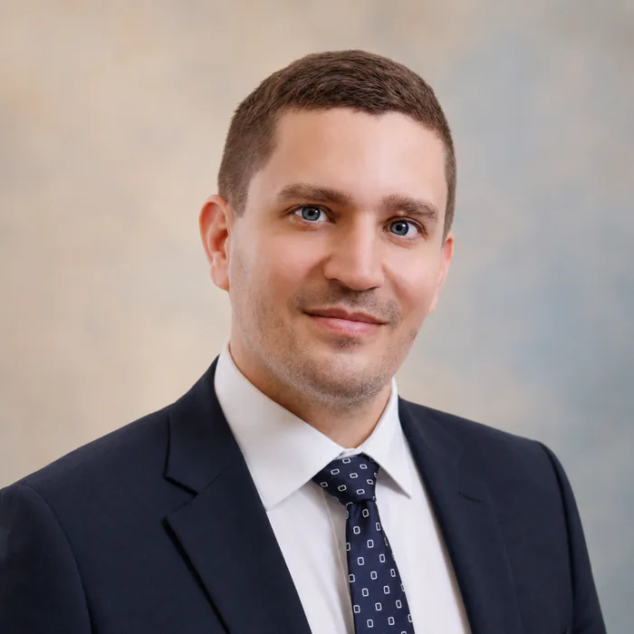 dr. Sápi Sándor irodavezető ügyvéd portréja — Dr. Sápi Ügyvédi Iroda
